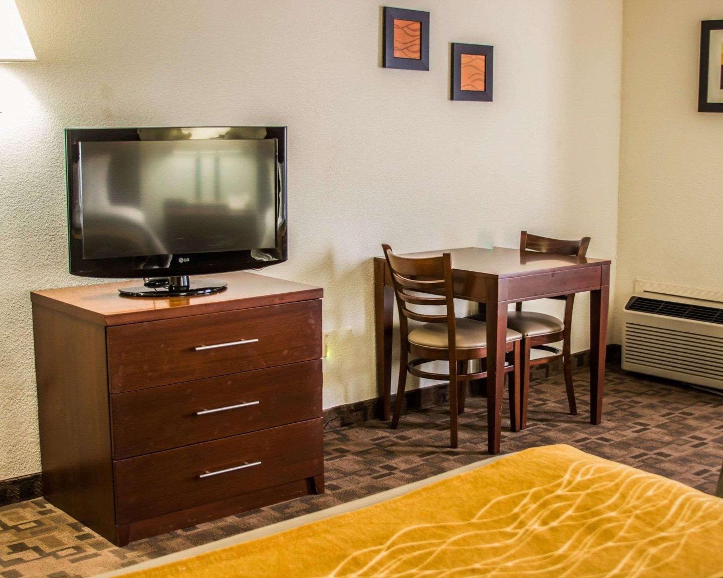 Comfort Inn Birch Run Exterior photo